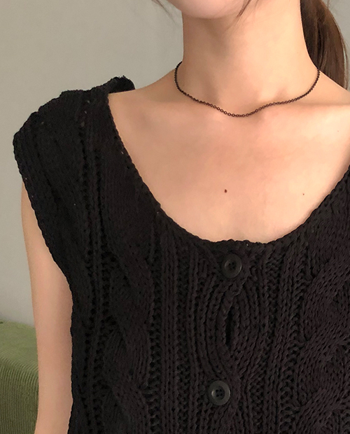 point black necklace